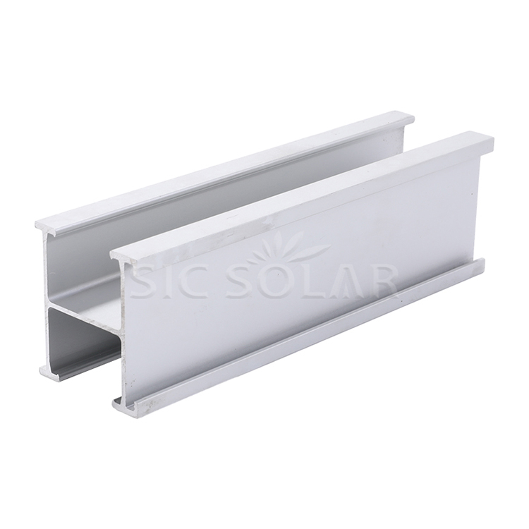 Montagerail voor zonnepanelen